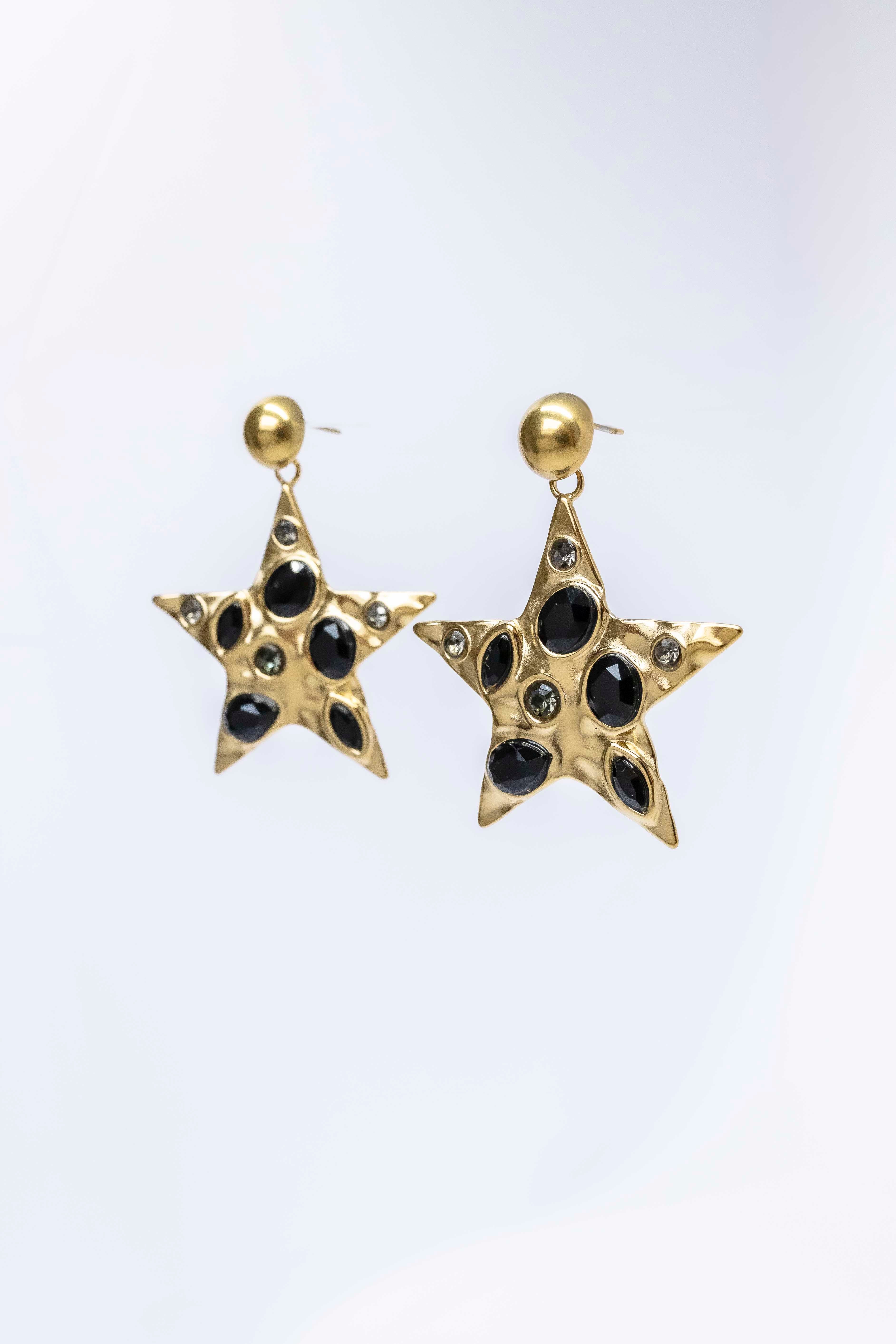 Pendientes maxi estrella con piedras color negro, chapado en oro 18 quilates